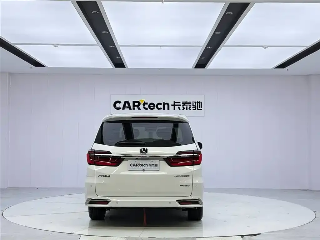 Honda Odyssey 2024 из CN, фото 7