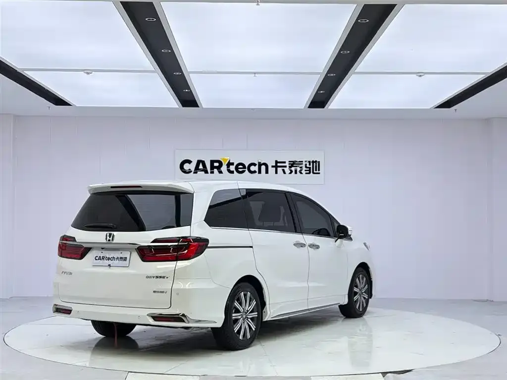 Honda Odyssey 2024 из CN, фото 3