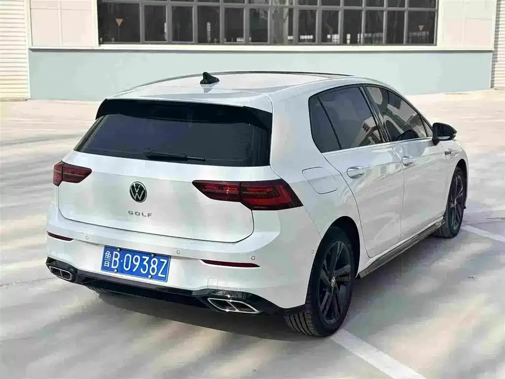 Volkswagen Golf 2021 из CN, фото 4