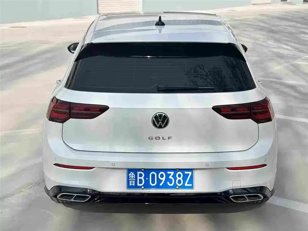 Volkswagen Golf 2021 из CN, фото 2