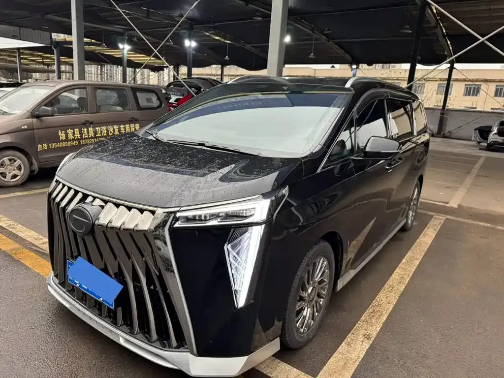 GAC Motor Trumpchi M8 — фото 1