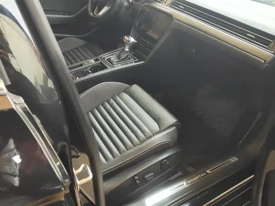 Volkswagen Magotan 2021 из CN, фото 2