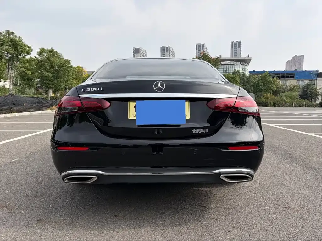 Mercedes-Benz E-Class 2023 из CN, фото 6