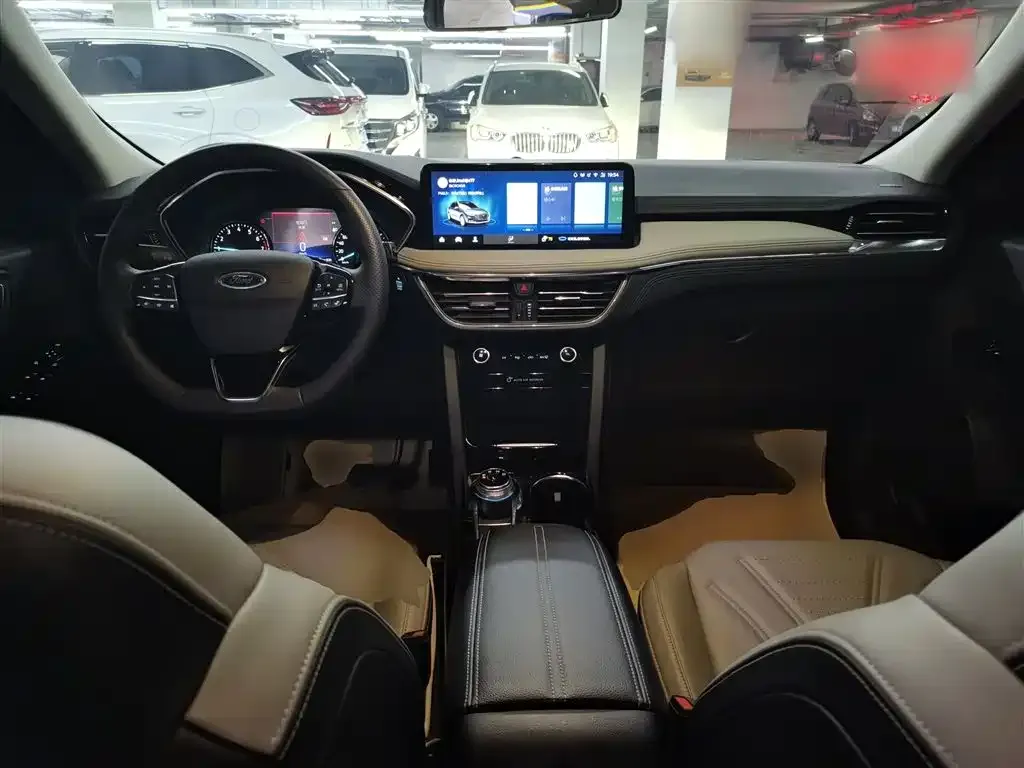 Ford Escape 2023 из CN, фото 3