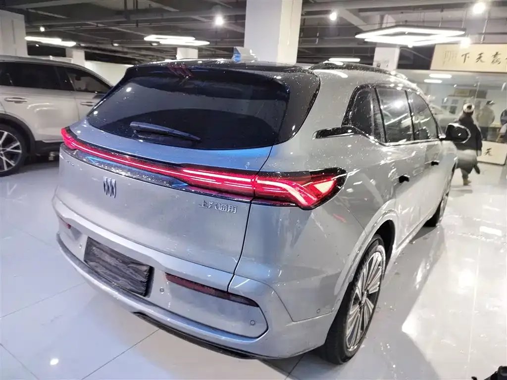 Buick E5 2023 из CN, фото 3