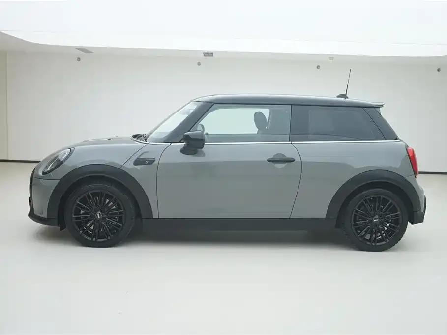 MINI Cooper (3-door) 2022 из CN, фото 6