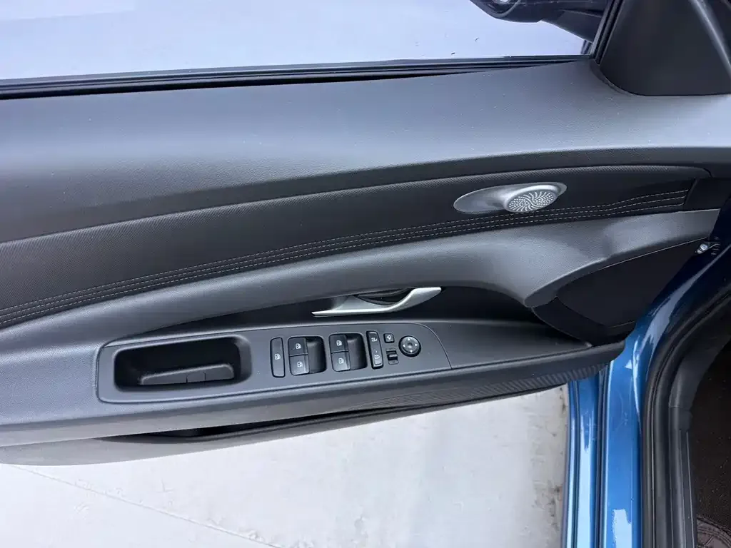 Hyundai Elantra 2021 из CN, фото 4
