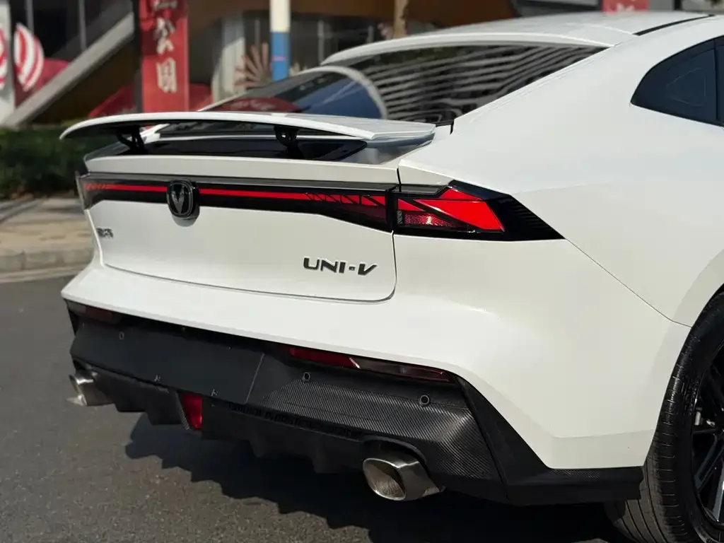 Changan UNI-V 2025 из CN, фото 7