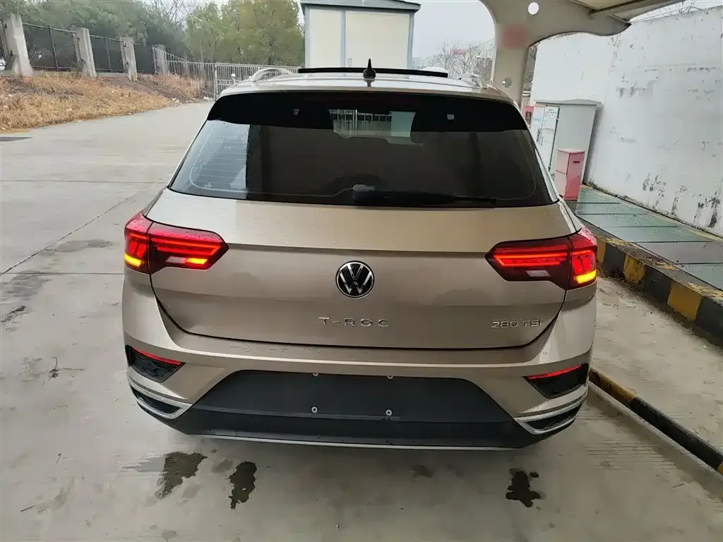 Volkswagen T-Roc 2022 из CN, фото 2
