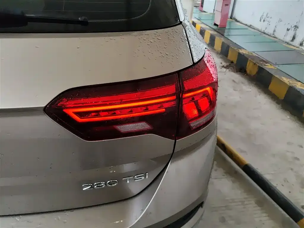 Volkswagen T-Roc 2022 из CN, фото 7