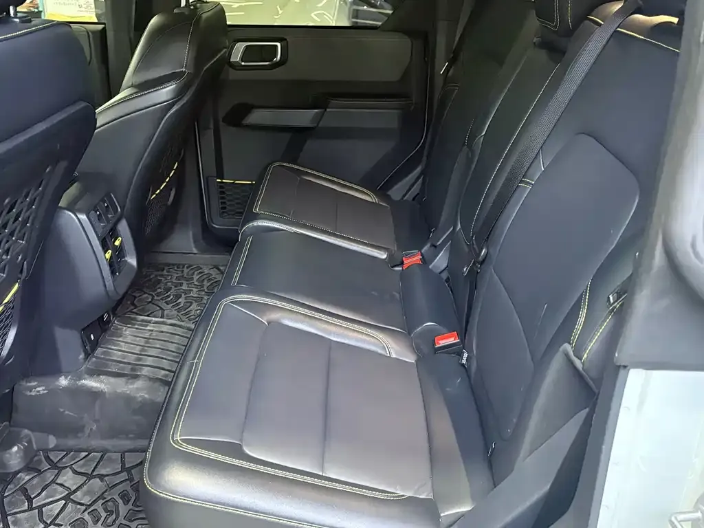 Ford Bronco 2024 из CN, фото 4