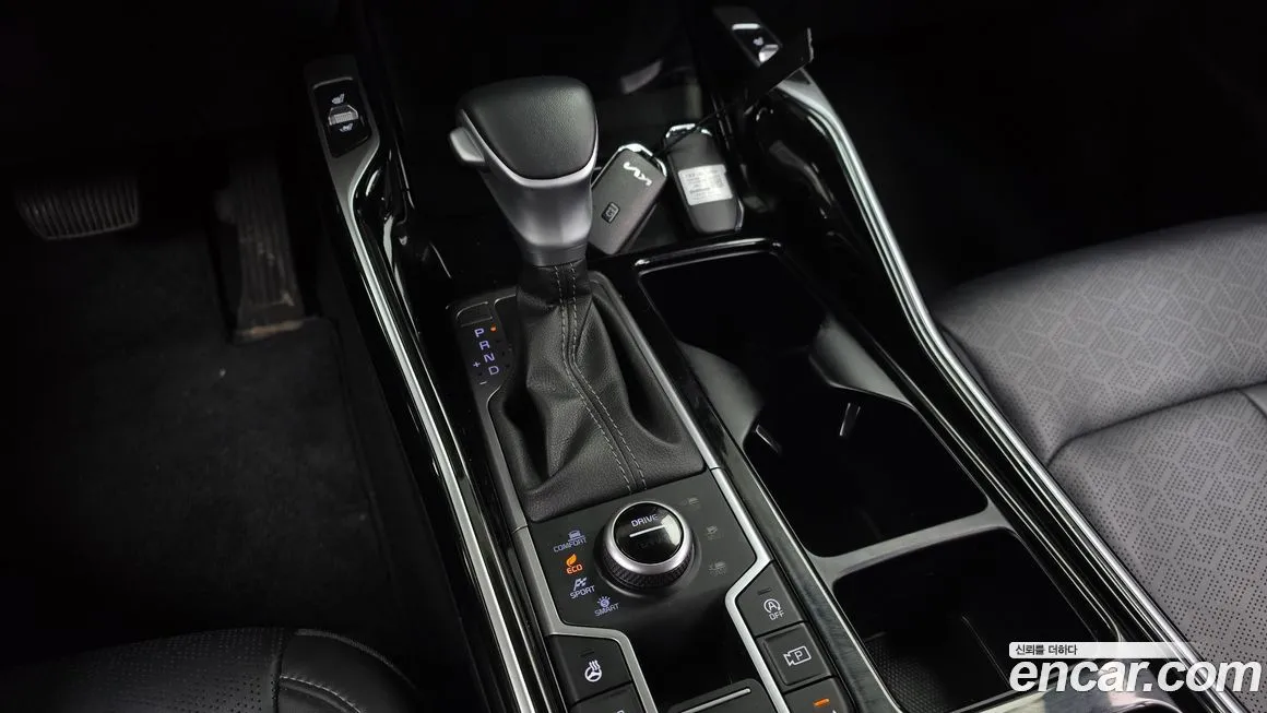 Kia Sorento 2023 из KR, фото 3