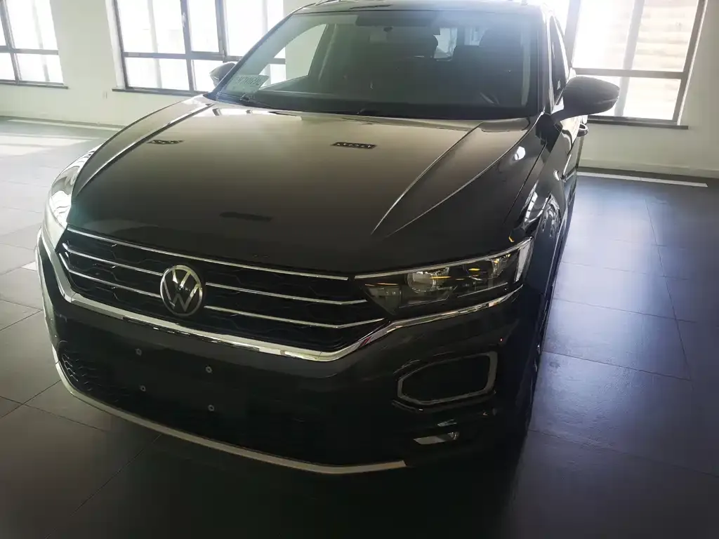 Volkswagen T-Roc 2021 из CN, фото 1