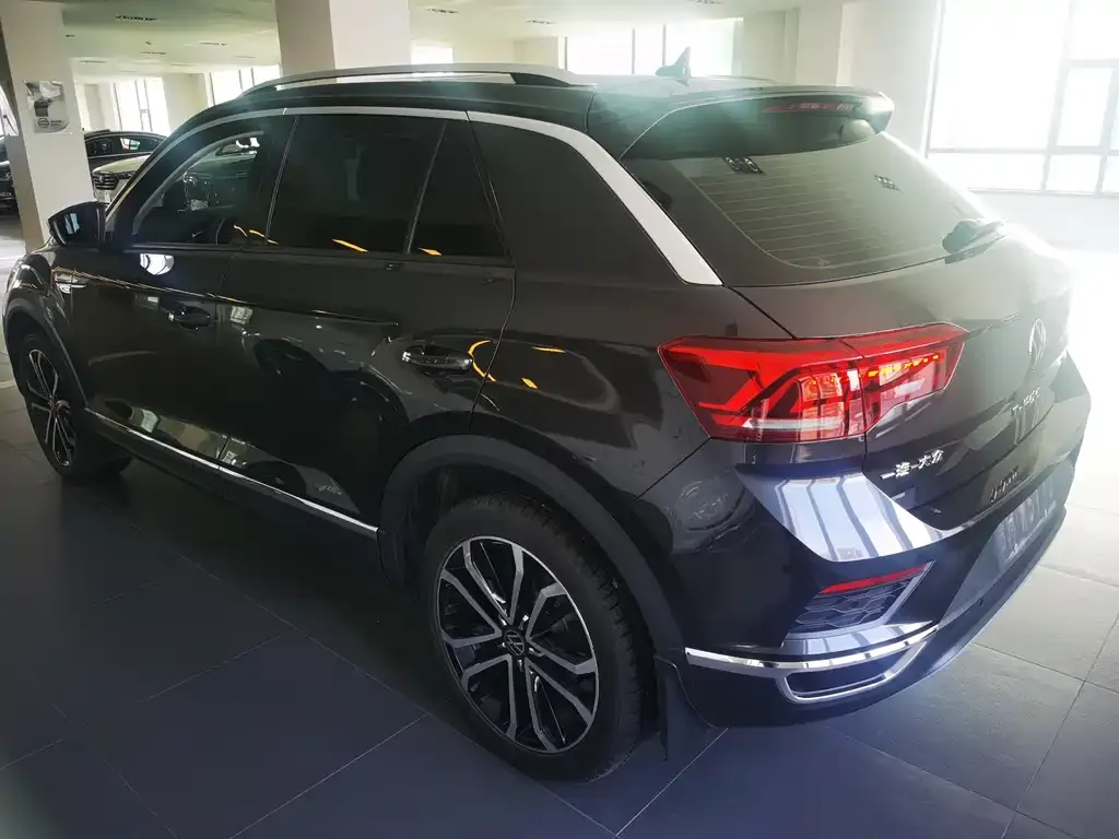 Volkswagen T-Roc 2021 из CN, фото 4