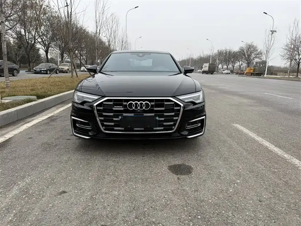Audi A6L 2025 из CN, фото 4