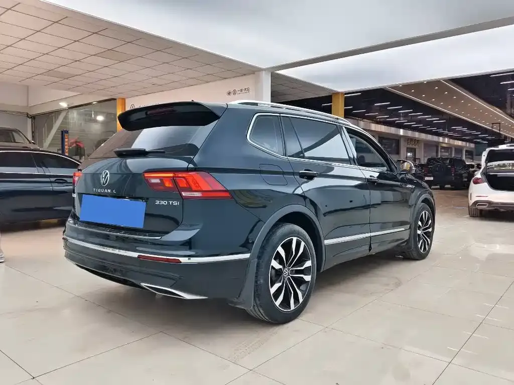 Volkswagen Tiguan L 2021 из CN, фото 10