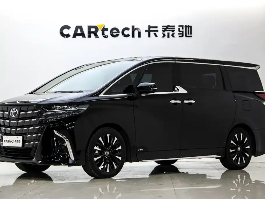Toyota Alphard 2024 из CN, фото 1