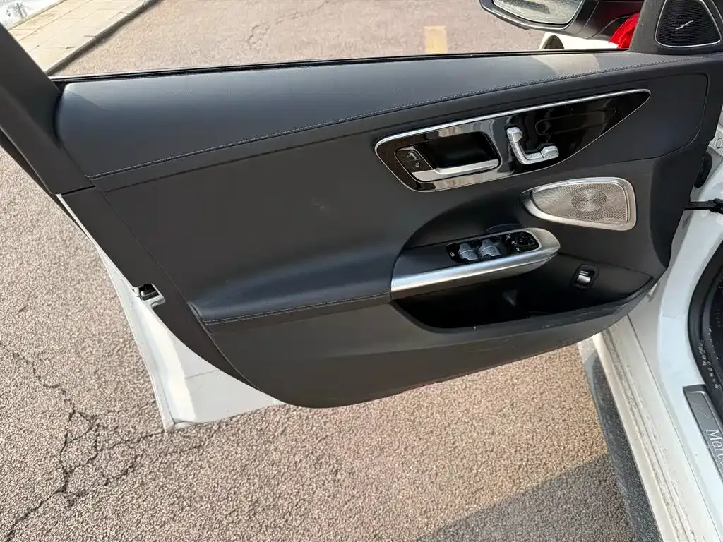 Mercedes-Benz C-Class 2023 из CN, фото 4