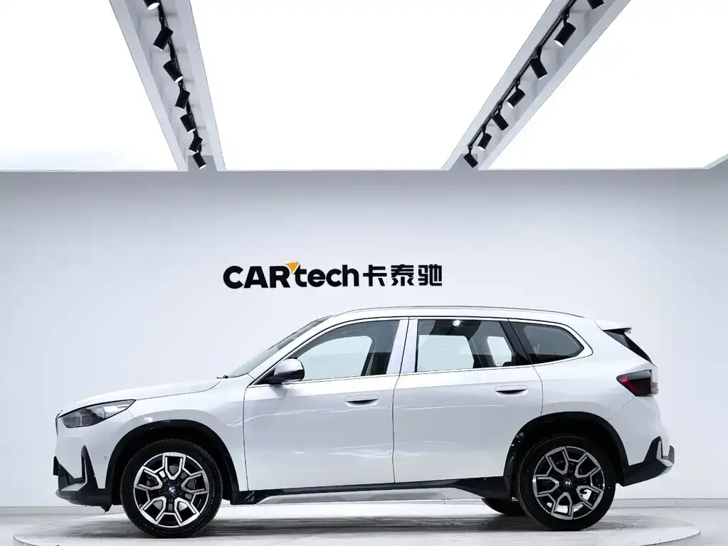 BMW X1 2024 из CN, фото 10