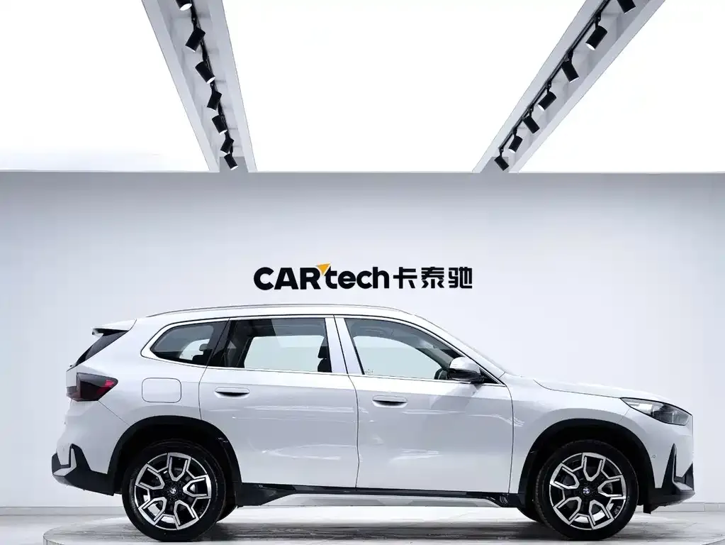 BMW X1 2024 из CN, фото 9