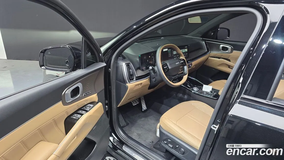 Kia Sorento — фото 8
