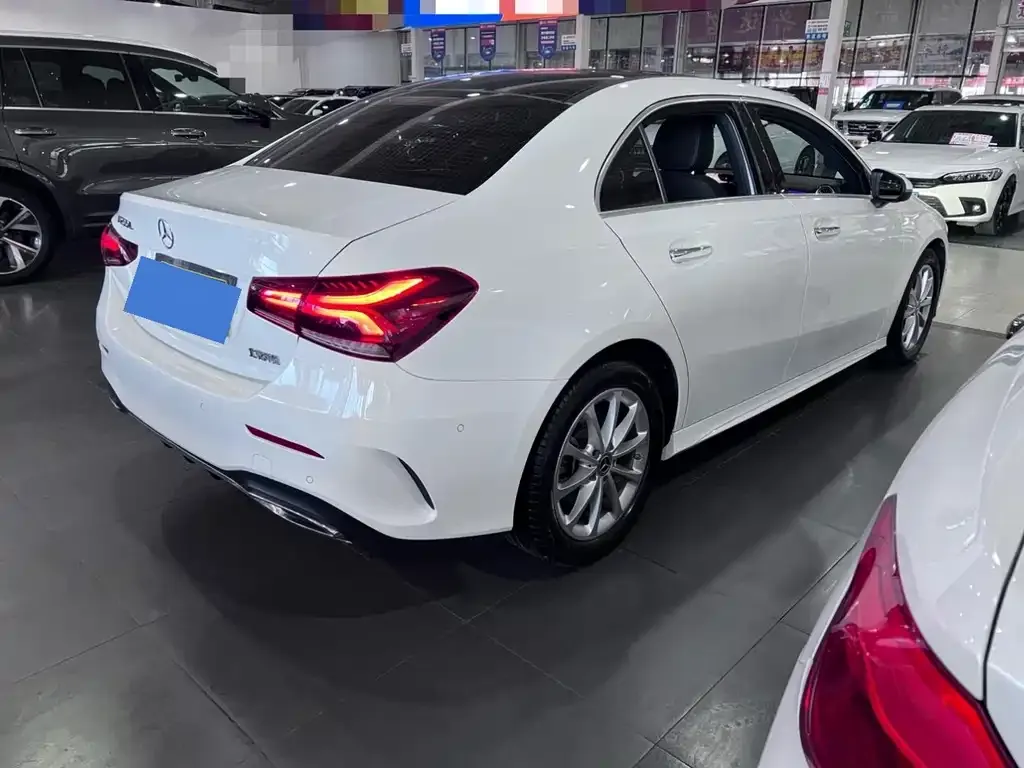 Mercedes-Benz A-Class 2022 из CN, фото 5