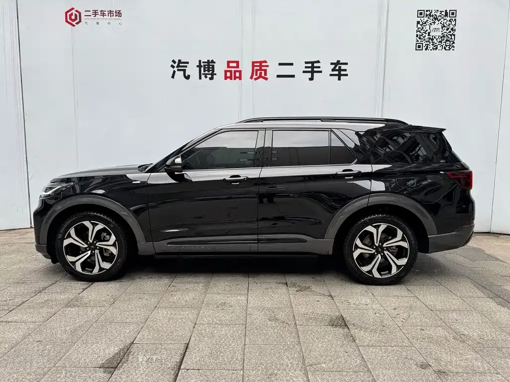 Ford Explorer 2023 из CN, фото 4