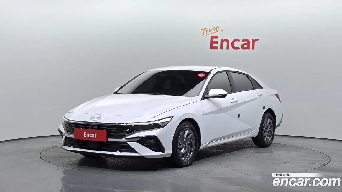 Hyundai AVANTE 2024 из KR, фото 1