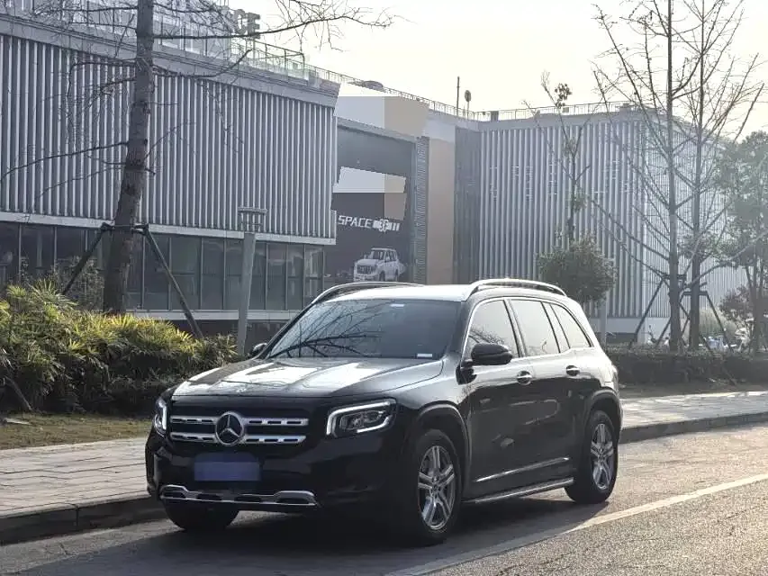 Mercedes-Benz GLB 2023 из CN, фото 1