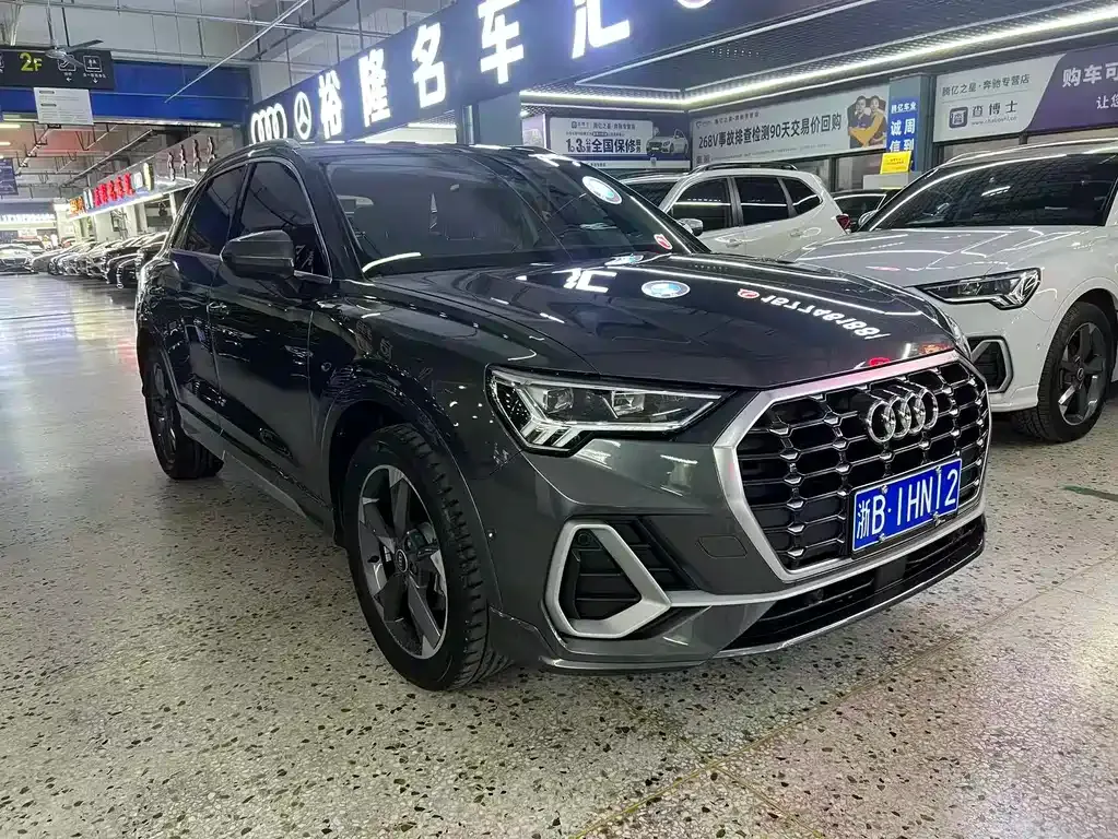 Audi Q3 2021 из CN, фото 7