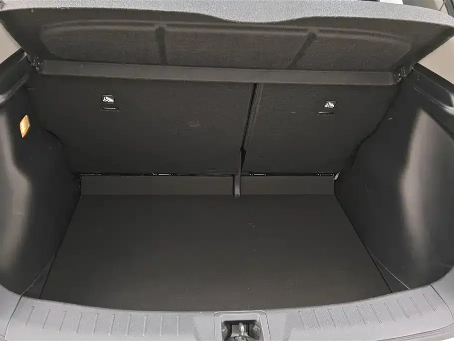 Nissan Tiida 2022 из CN, фото 5