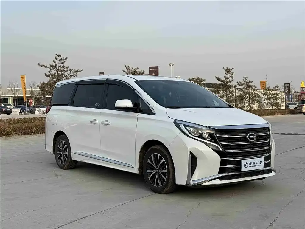 GAC Motor Trumpchi M8 — фото 2