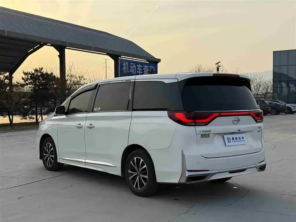GAC Motor Trumpchi M8 — фото 6