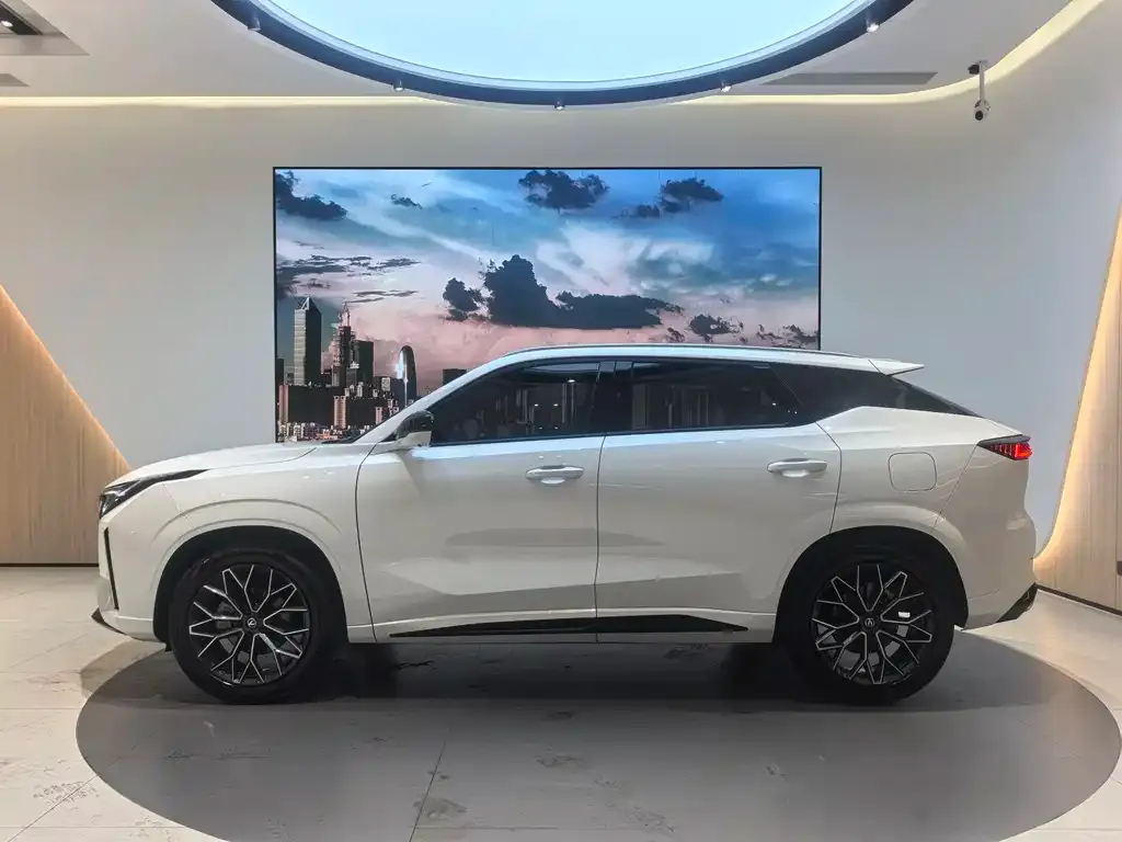 Changan UNI-Z New Energy 2025 из CN, фото 10