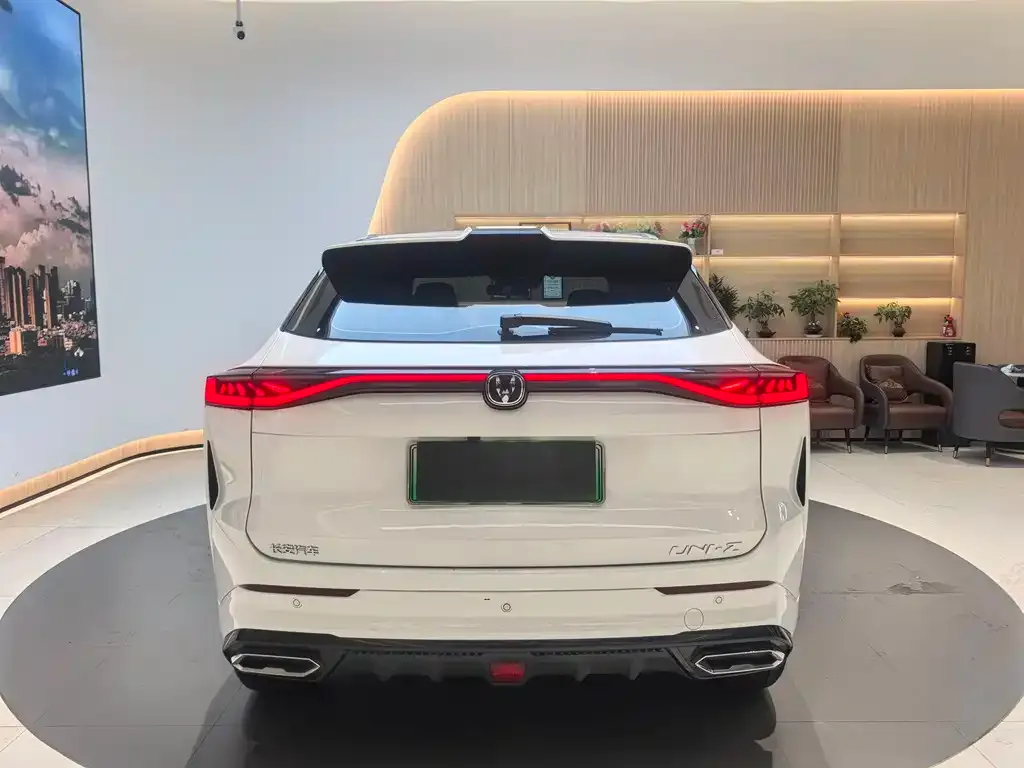 Changan UNI-Z New Energy 2025 из CN, фото 4
