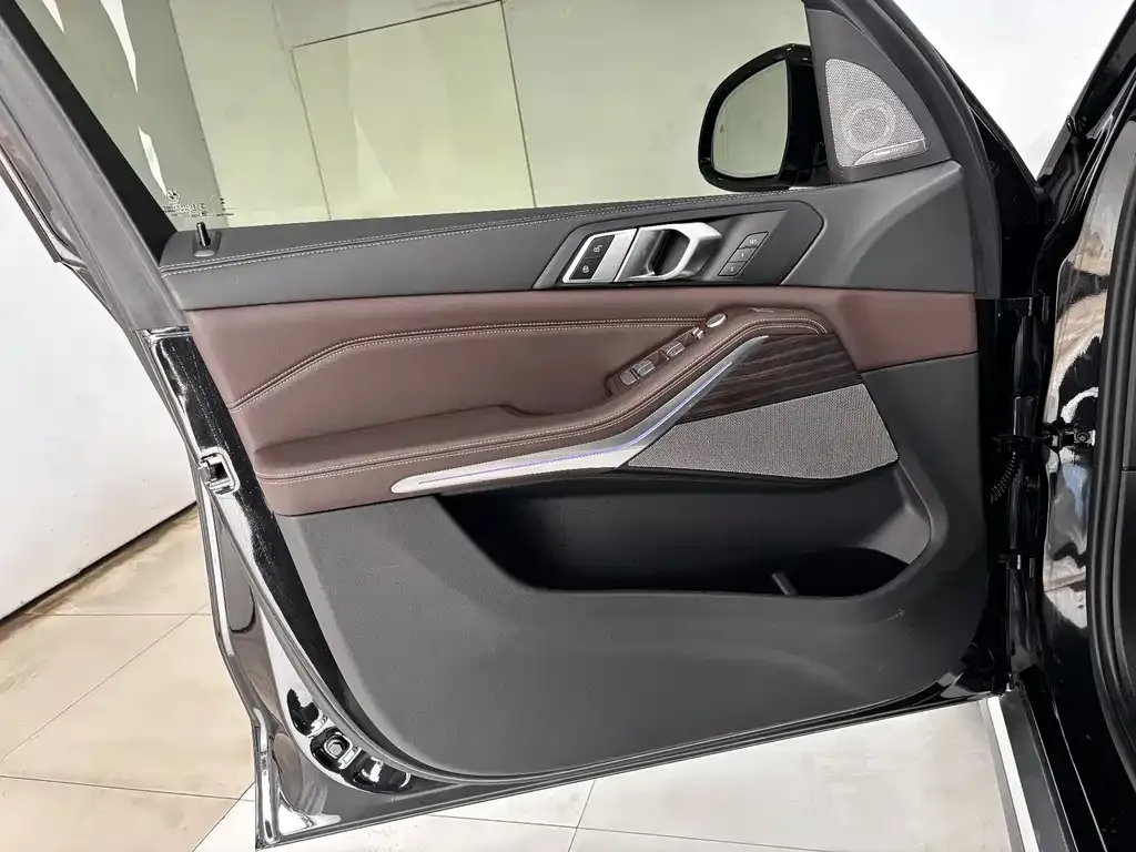 BMW X5 2024 из CN, фото 8