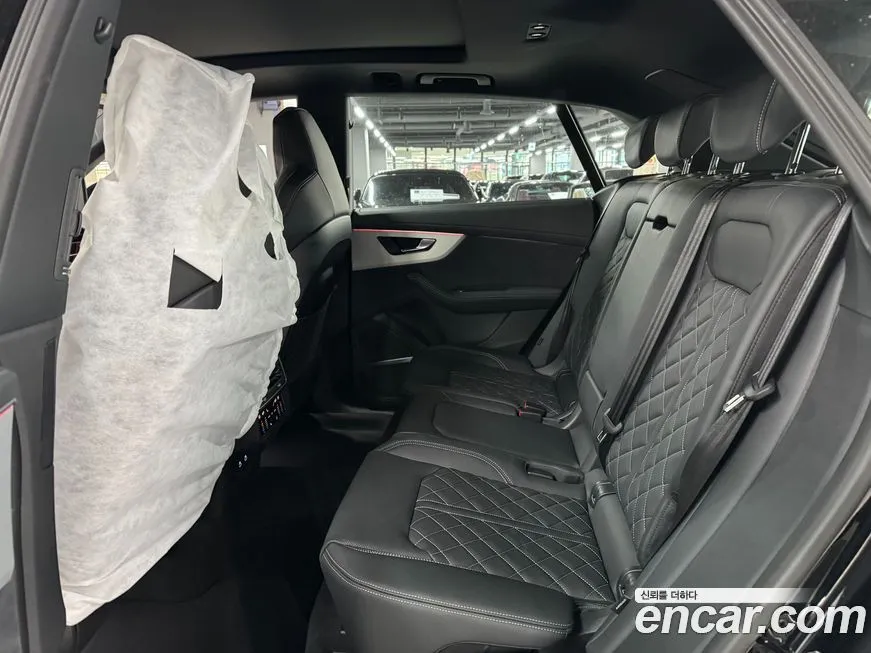 Audi Q8 2026 из KR, фото 4