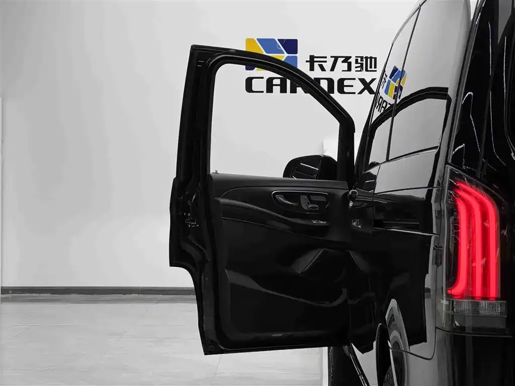 Mercedes-Benz V-Class 2026 из CN, фото 6