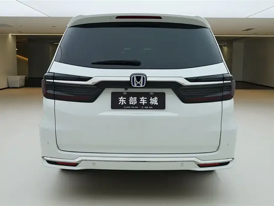 Honda Elysion 2023 из CN, фото 7