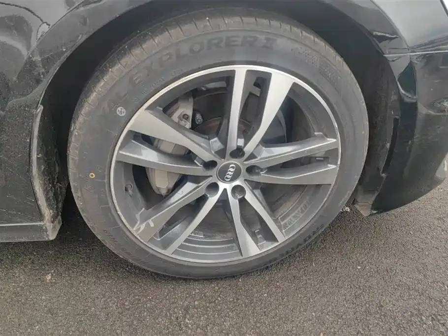 Audi A6L 2021 из CN, фото 7