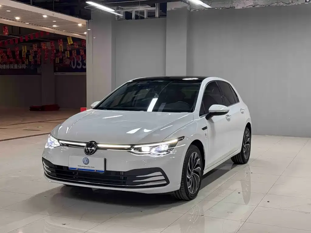 Volkswagen Golf 2025 из CN, фото 1