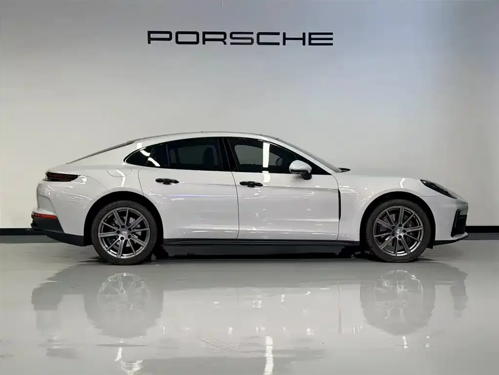 Porsche Panamera 2024 из CN, фото 5