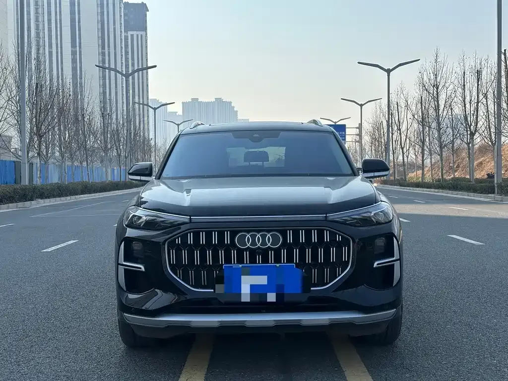 Audi Q6 2025 из CN, фото 7