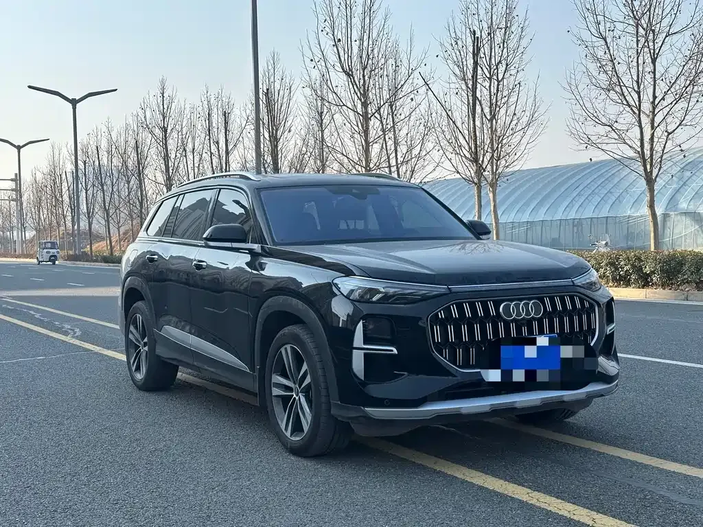 Audi Q6 2025 из CN, фото 9