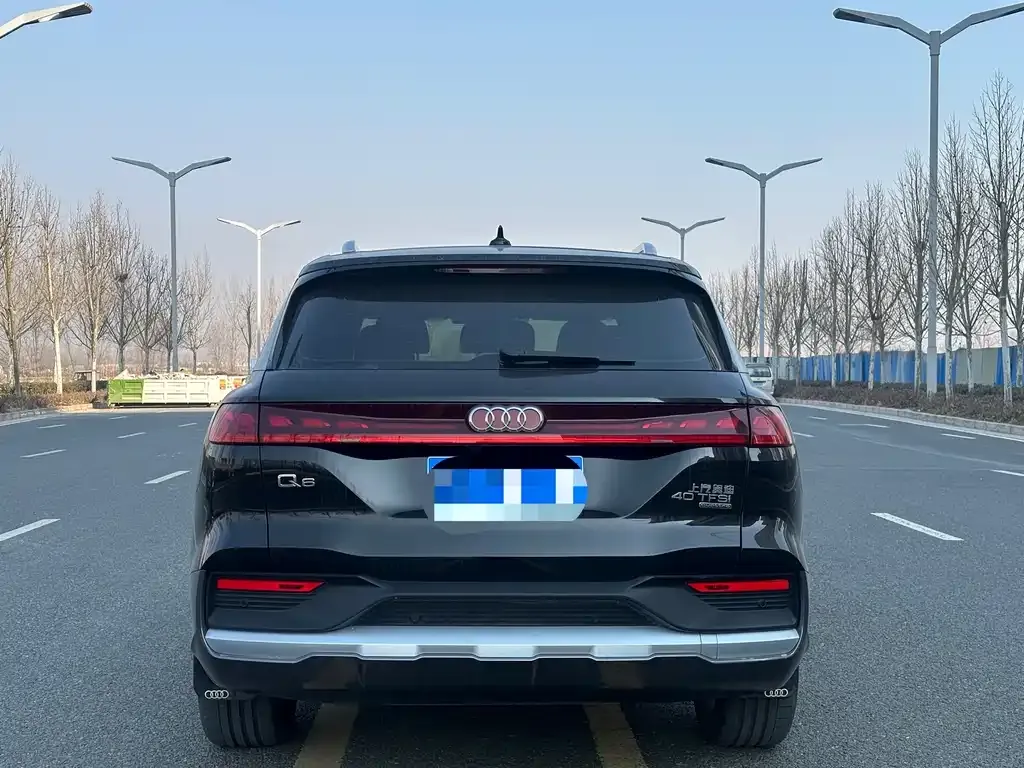 Audi Q6 2025 из CN, фото 4