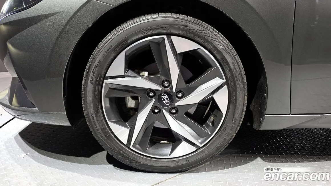 Hyundai AVANTE — фото 9