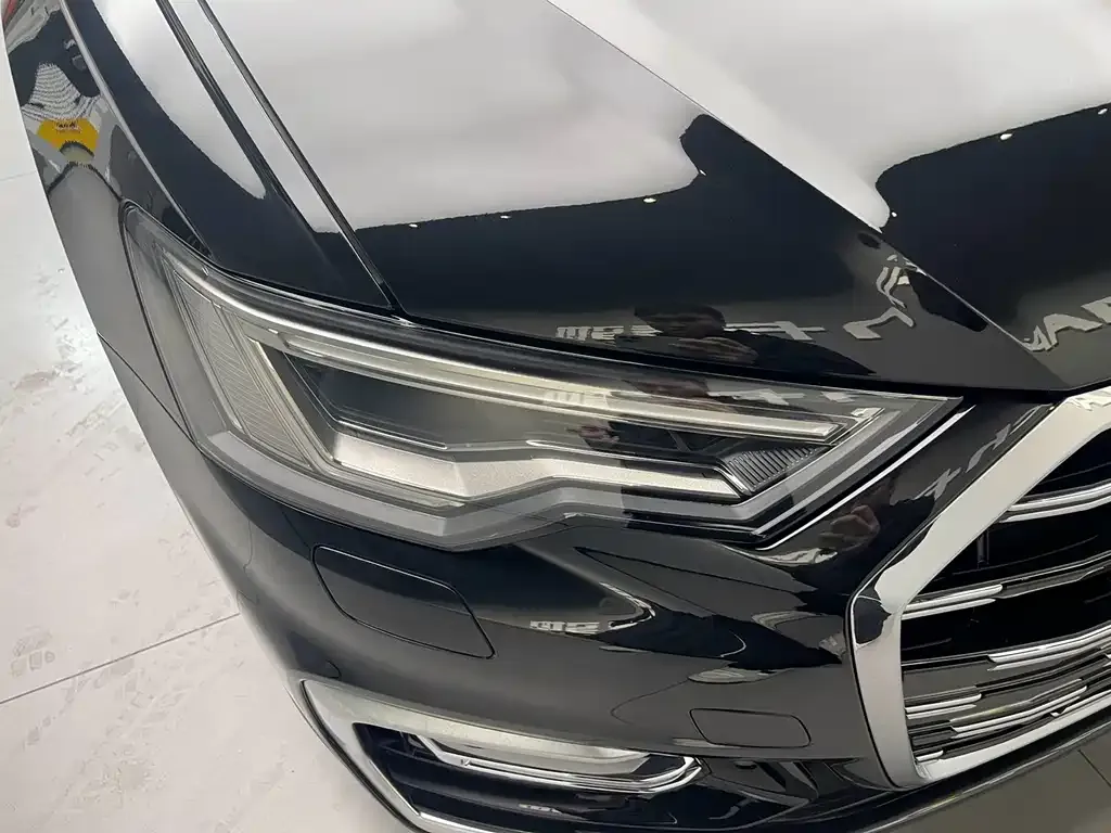 Audi A6L 2025 из CN, фото 8