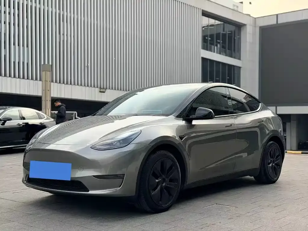 Tesla Model Y 2024 из CN, фото 1