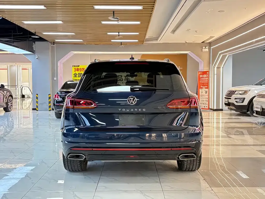 Volkswagen Touareg 2023 из CN, фото 4