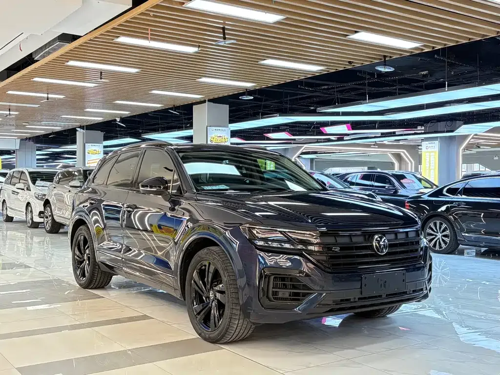 Volkswagen Touareg 2023 из CN, фото 6